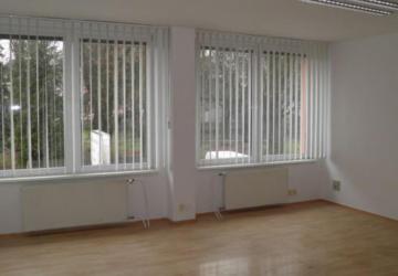 Reality Priestor pre kanceláriu alebo služby.