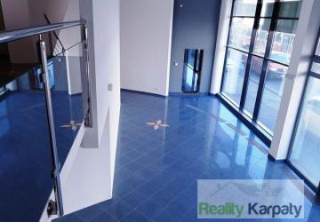 Reality Na prenájom obchodné priestory 100m2, 125m2 + 140m sklad, TOP lokalita BA-N.Mesto