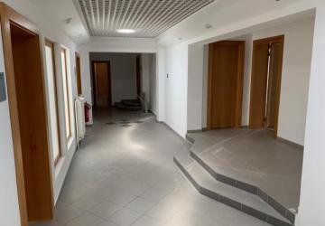 Reality Pallas  Prenájom 2 x zrekonštruovaných kancelárii s klímou - aj jednotlivo