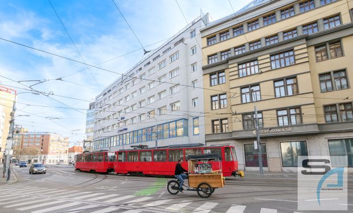 Reality Bez Provízie RK. Voľné Kancelárie rôznych veľkostí, Luxor, Štúrova ulica.