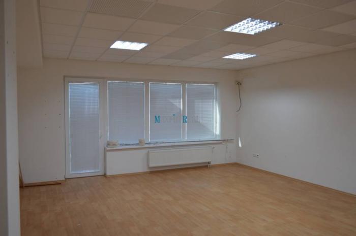 Reality Maxfinreal Kancelária s parkovaním v Nitre 41m2