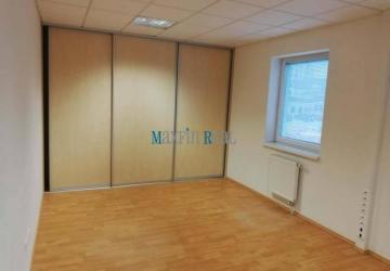 Reality MAXFIN REAL Kancelária  s parkovaním v Nitre
