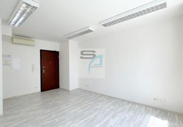 Reality Bez Provízie RK | Kancelária 28m2 | Paulínyho ulica | Bratislava - Staré Mesto