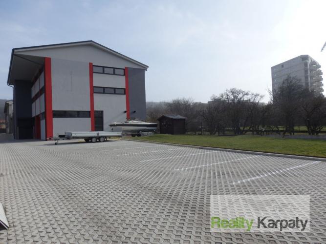 Reality Nepremeškajte príležitosť! Novostavba na prenájom 300m2, 3x 200m2 , TOP lokalita pri hlavnej ce