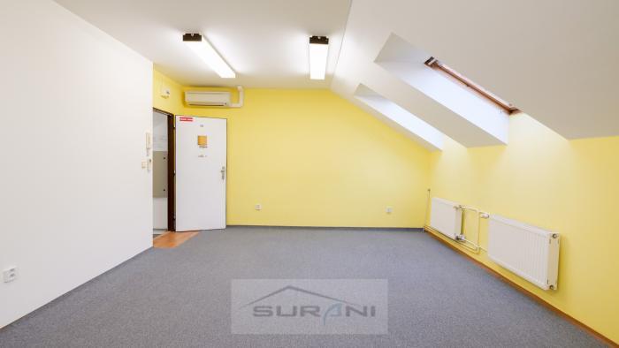 Reality Bez provízie RK. Prenájom kancelárie – Hrachová, Prievoz | 25,2 m²