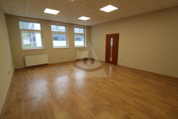 Reality Kancelárske priestory, Ružomberok, Rybárpole, Rybárpoľská