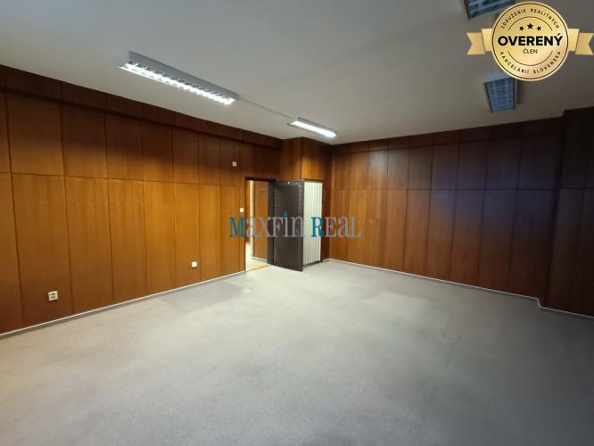 Reality Dvojkancelária s parkovaním v Mlynárciach