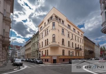 Reality Bez provízie RK,  Kancelária 106 m², Historická budova, Sládkovičova ulica, Bratislava