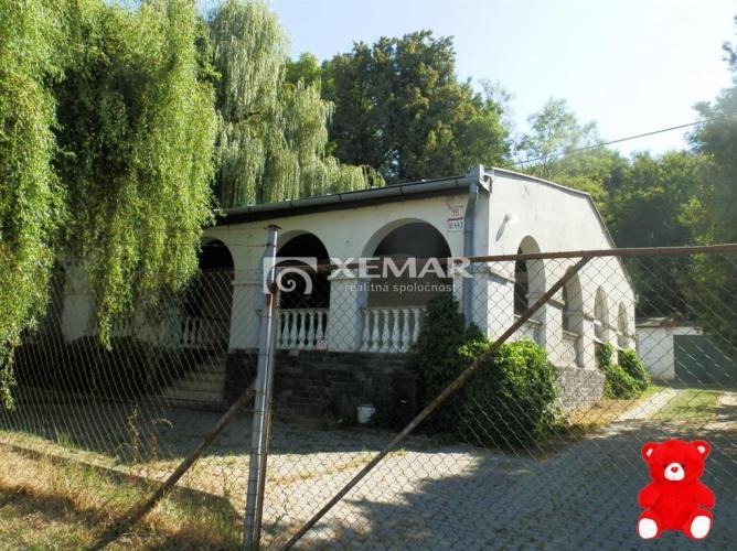 Reality Dom, komerčné a prevádzkové priestory