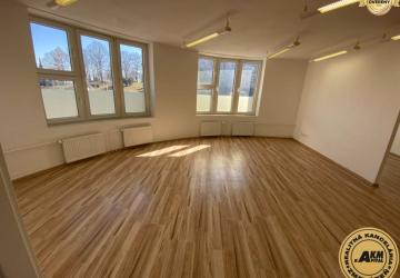 Reality Exkluzívne kancelárske priestory v centre mesta Zvolen Prenájom