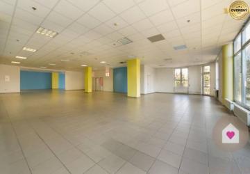 Reality GA/CENTRUM - Obchodný priestor o výmere 212m2 s možnosťou rozšírenia