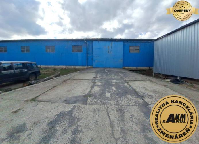 Reality Prenájom  plechovej haly  s rampou,  528 m2   (328 + 200), Zvolen