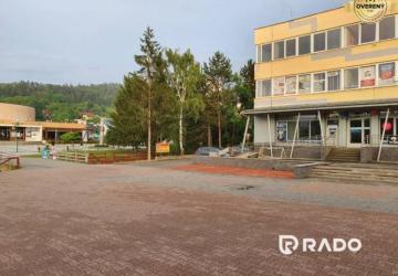Reality RADO | Na prenájom prenájom obchodný priestor na pešej zone