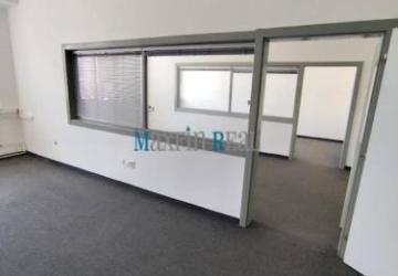 Reality Trojkancelária - presklená v Nitre