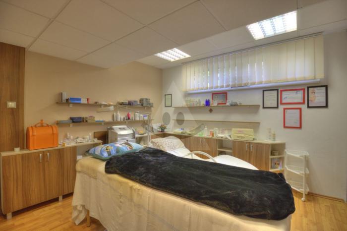 Reality Prevádzky, Bratislava, Petržalka - Háje, Hrobákova