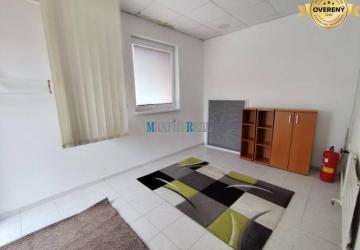 Reality Kancelárie v centre Nitry s parkovaním