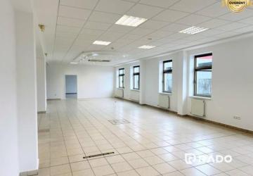 Reality RADO | NA PRENÁJOM reprezentatívne priestory 400 m2 + parkovanie