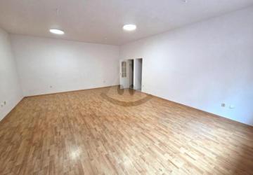 Reality Kancelárske priestory, Komárno, Sídlisko IV, Nám.M.R.Štefánika