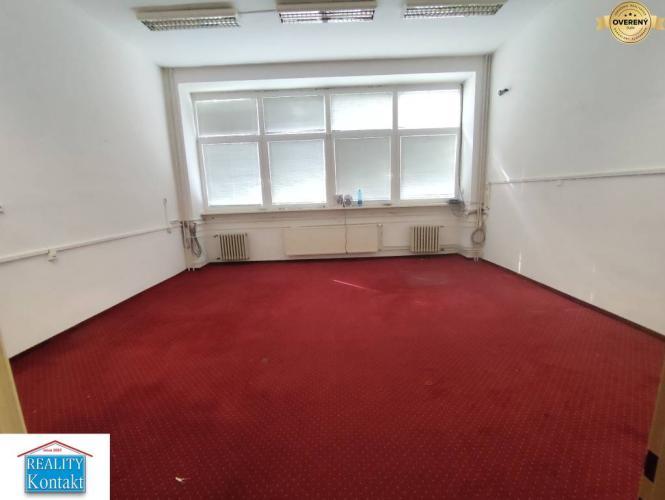 Reality Ponúkame na prenájom kancelárske priestory - Nové Zámky