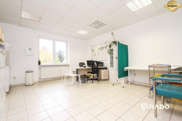Reality RADO | Na predaj ambulancia 101m2, Bratislavská ul. - Žilina