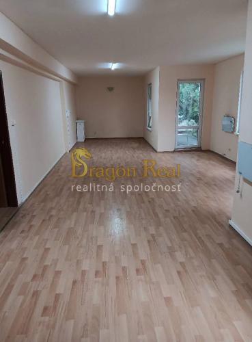 Reality PRENÁJOM – Lukratívny priestor o rozlohe 67m2 – MICHALOVCE