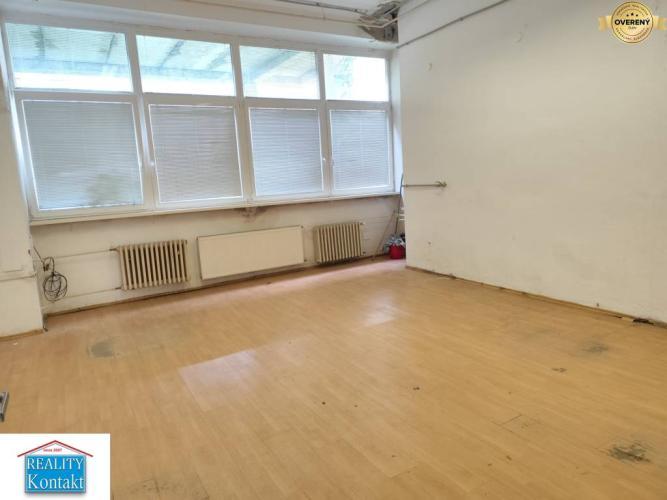 Reality Na prenájom skladové priestory - Nové Zámky