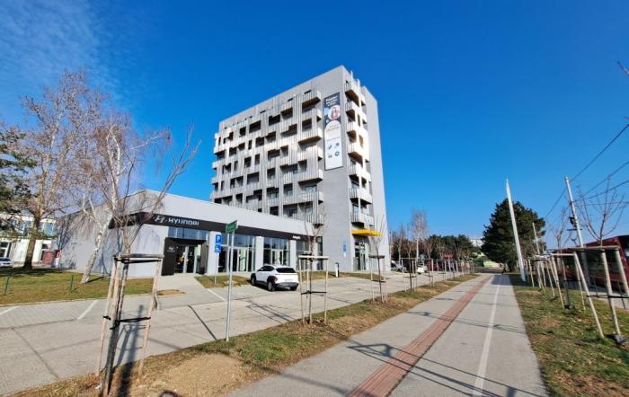 Reality Prenájom obch. – kanc. priestoru (77 m2) na Račianskej ul., Rača, Krasňany