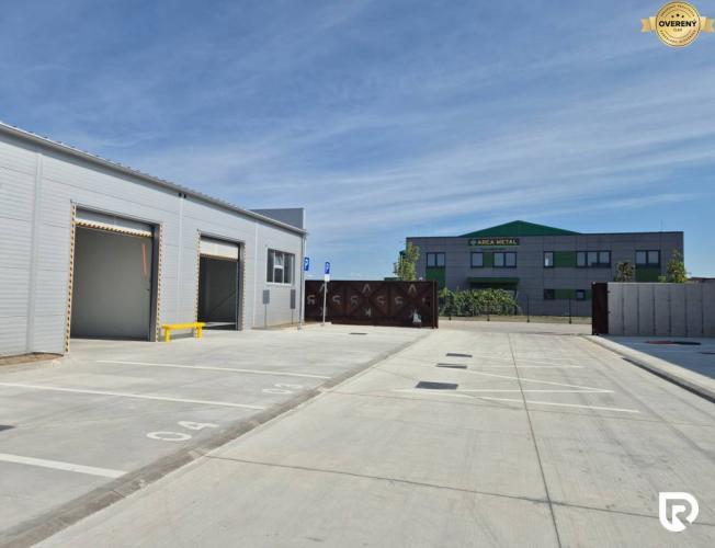 Reality RADO I  NA PRENAJOM HALA 240m2 I BA - ROVINKA