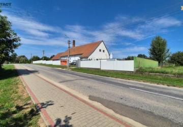 Reality 4613 m² areál s budovou pôvodného liehovaru v obci Zemianske Sady