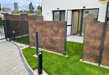 Reality Obchodno-kancel. priestor s predzahradkou a VIP parkovanim