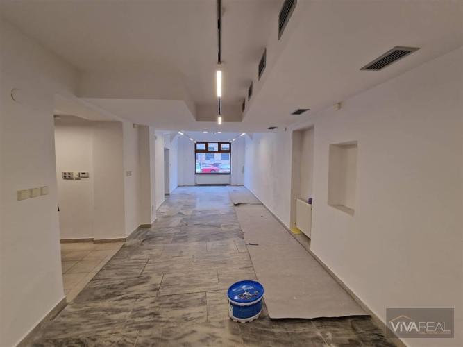 Reality VIVAREAL*  PRENÁJOM OBCHODNÝCH PRIESTOROV V ÚPLNOM CENTRE,  VÝMERA 113 m2,TRNAVA