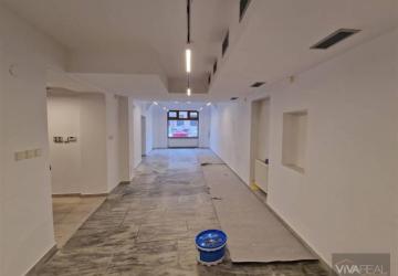 Reality VIVAREAL*  PRENÁJOM OBCHODNÝCH PRIESTOROV V ÚPLNOM CENTRE,  VÝMERA 113 m2,TRNAVA