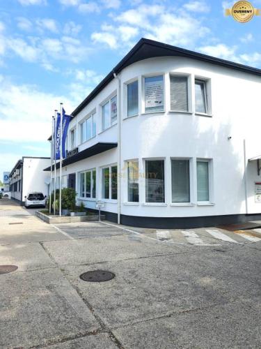 Reality Prenájom veľká kancelária Dvojkrížna ulica, Bratislava II, Vrakuňa