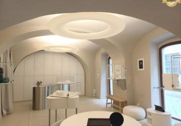 Reality Na predaj obchodný priestor, 77,6 m2, Staré Mesto - pešia zóna.