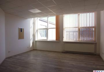 Reality MASARYKOVA: Nebytové priestory 30 m2 - 3.posch., VÝŤAH, parkovanie