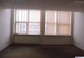 Reality MASARYKOVA: Nebytové priestory 36 m2 - 3.posch., VÝŤAH, parkovanie