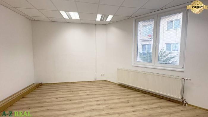 Reality prenájom kancelárie v širšom centre, Bazová ul., 46m2