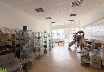 Reality Prenájom obchodného priestoru 130 m2, Nové Mesto