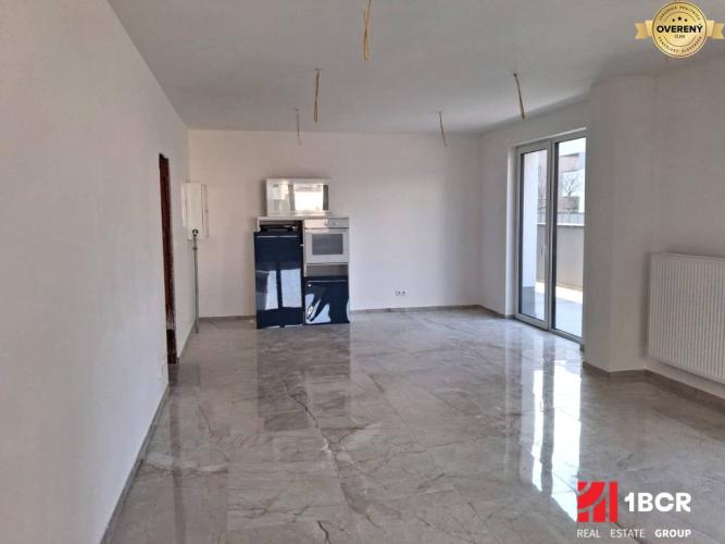 Reality NOVÉ OBCHODNÉ PRIESTORY NA PRENÁJOM, STUPAVA