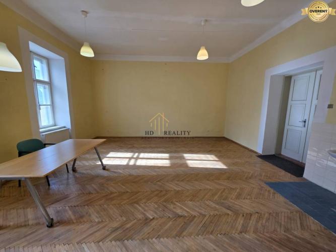 Reality HD REALITY, Prenájom, priestorov v centre mesta Banská Štiavnica