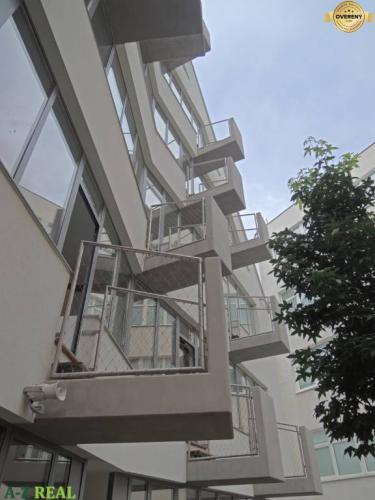 Reality Prenájom reprezentatívnych  kancelárií s parkovaním v centre, 187 m2