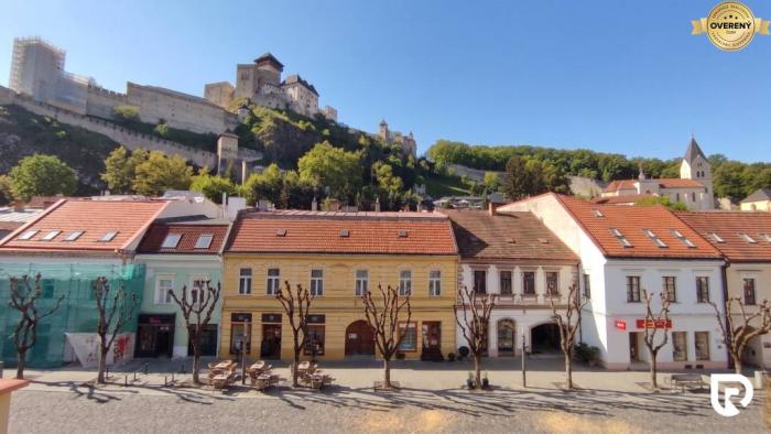 Reality RADO | Moderné Kancelárie 79m2 - Mierové námestie | Trenčín