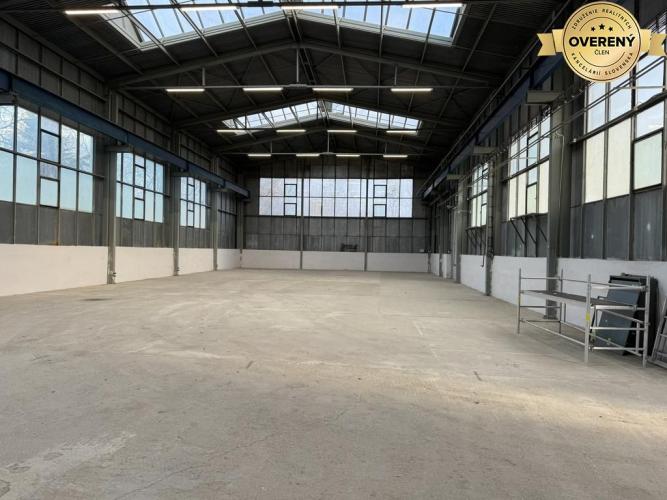 Reality Sklad. priestory 200m2 - 1000m2, spevnené plochy do 6000m2 v areáli.