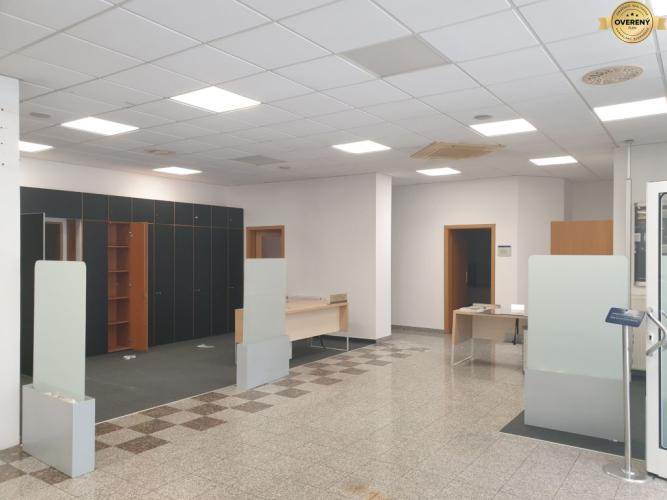 Reality Nová, lepšia cena! Obchodný priestor v centre. Lichnerova