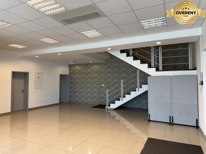 Reality Kancelárske, obchodné a skladové priestory od 14m2 do 500m2 v areáli.