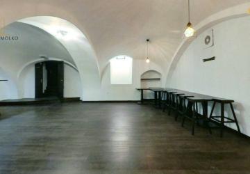 Reality EXKLUZÍVNE NA PRENÁJOM – KOMERČNÉ A PREVÁDZKOVÉ PRIESTORY NA HLAVNEJ U