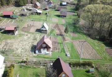 Reality Iné, Valaská Dubová