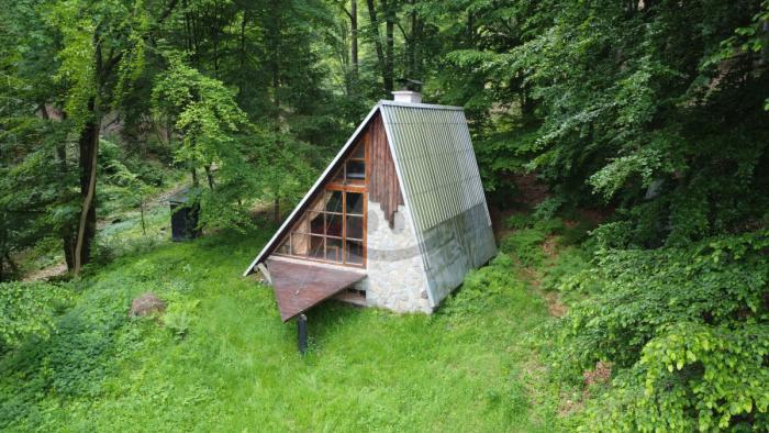 Reality Iné, Vrútky, Vrútky