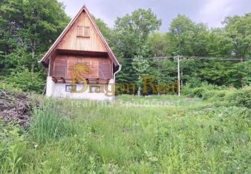 Reality PREDAJ - Pozemok vhodný na výstavbu s chatou - KALUŽA, Zemplínska Šírava