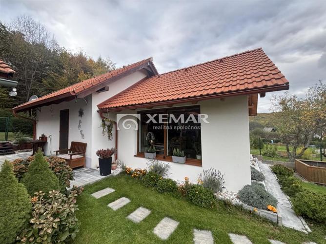 Reality Na predaj chatu v Bienskej doline pri Kováčovej